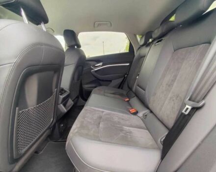 Серый Ауди Другая, объемом двигателя 0 л и пробегом 55 тыс. км за 21000 $, фото 7 на Automoto.ua