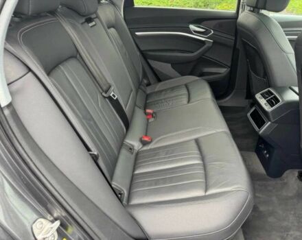 Серый Ауди Другая, объемом двигателя 0 л и пробегом 16 тыс. км за 21200 $, фото 13 на Automoto.ua