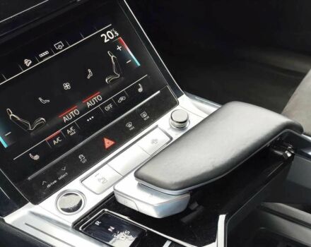 Серый Ауди Другая, объемом двигателя 0 л и пробегом 55 тыс. км за 21000 $, фото 13 на Automoto.ua