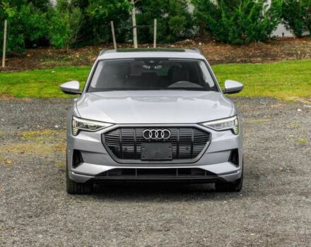 Серый Ауди Другая, объемом двигателя 0 л и пробегом 28 тыс. км за 20000 $, фото 1 на Automoto.ua