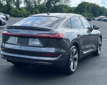 Сірий Ауді Інша, об'ємом двигуна 0 л та пробігом 34 тис. км за 25300 $, фото 2 на Automoto.ua