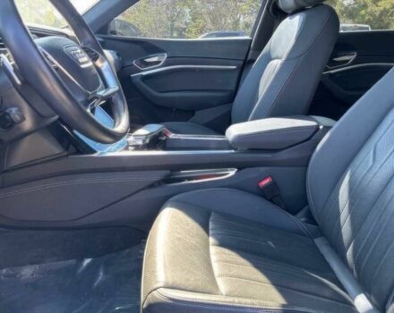 Серый Ауди Другая, объемом двигателя 0 л и пробегом 26 тыс. км за 3400 $, фото 6 на Automoto.ua