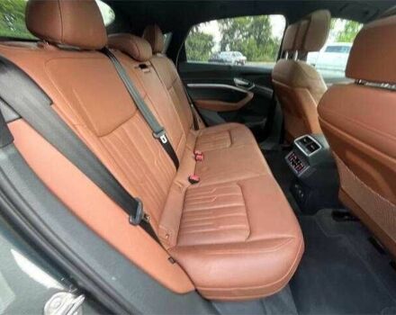 Сірий Ауді Інша, об'ємом двигуна 0 л та пробігом 34 тис. км за 25300 $, фото 8 на Automoto.ua