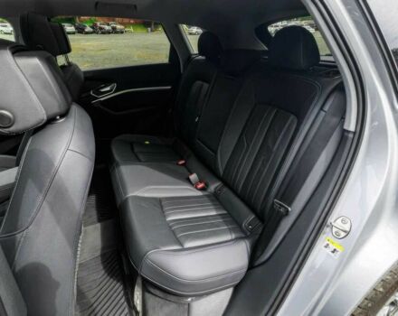 Серый Ауди Другая, объемом двигателя 0 л и пробегом 28 тыс. км за 20000 $, фото 13 на Automoto.ua