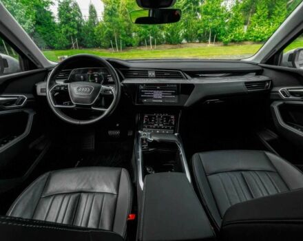 Серый Ауди Другая, объемом двигателя 0 л и пробегом 28 тыс. км за 20000 $, фото 9 на Automoto.ua