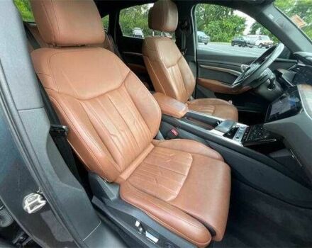 Сірий Ауді Інша, об'ємом двигуна 0 л та пробігом 34 тис. км за 25300 $, фото 6 на Automoto.ua