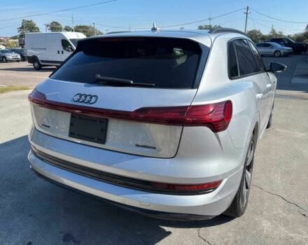 Серый Ауди Другая, объемом двигателя 0 л и пробегом 26 тыс. км за 18000 $, фото 4 на Automoto.ua