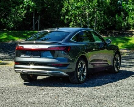 Серый Ауди Другая, объемом двигателя 0 л и пробегом 13 тыс. км за 31200 $, фото 5 на Automoto.ua