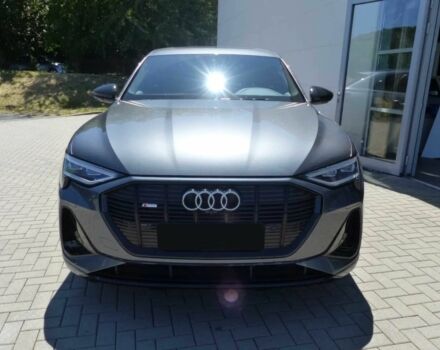 Серый Ауди Другая, объемом двигателя 0 л и пробегом 17 тыс. км за 31200 $, фото 1 на Automoto.ua