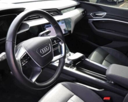 Серый Ауди Другая, объемом двигателя 0 л и пробегом 29 тыс. км за 26800 $, фото 7 на Automoto.ua