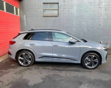 Серый Ауди Другая, объемом двигателя 0 л и пробегом 27 тыс. км за 22000 $, фото 2 на Automoto.ua