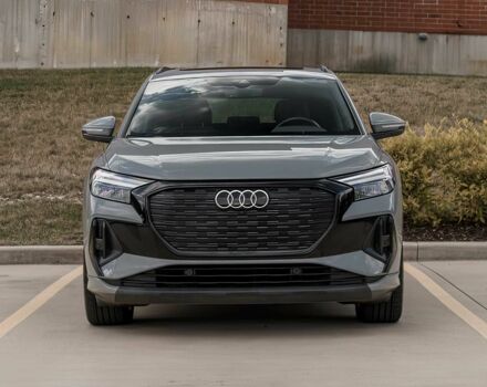 Сірий Ауді Інша, об'ємом двигуна 0 л та пробігом 25 тис. км за 17500 $, фото 1 на Automoto.ua