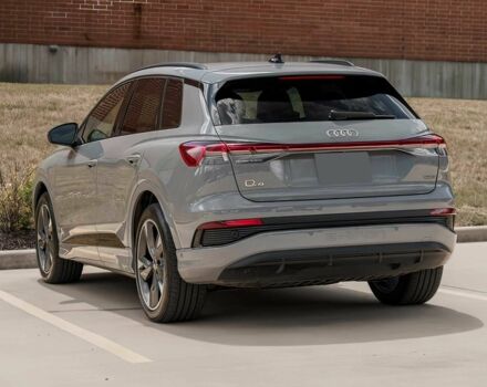 Сірий Ауді Інша, об'ємом двигуна 0 л та пробігом 25 тис. км за 17500 $, фото 6 на Automoto.ua