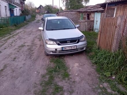 Ауди Другая 2004 в Грицев на Automoto.ua Серый Ауди Другая, объемом двигателя 0 л и пробегом 240 тыс. км за 3500 $, фото 1 на Automoto.ua