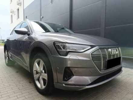 Серый Ауди Другая, объемом двигателя 0 л и пробегом 54 тыс. км за 25000 $, фото 1 на Automoto.ua