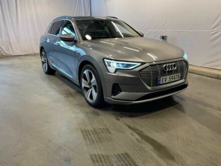 Серый Ауди Другая, объемом двигателя 0 л и пробегом 142 тыс. км за 32000 $, фото 1 на Automoto.ua