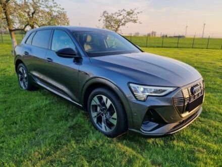 Ауди Другая 2022 в Черновцах на Automoto.ua Серый Ауди Другая, объемом двигателя 0 л и пробегом 27 тыс. км за 24000 $, фото 1 на Automoto.ua