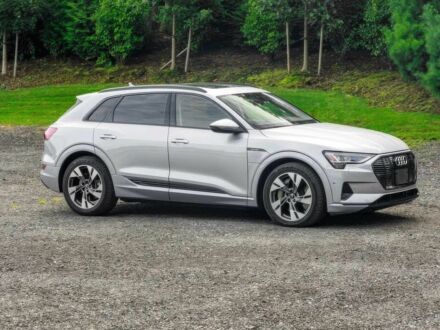 Серый Ауди Другая, объемом двигателя 0 л и пробегом 28 тыс. км за 20000 $, фото 1 на Automoto.ua