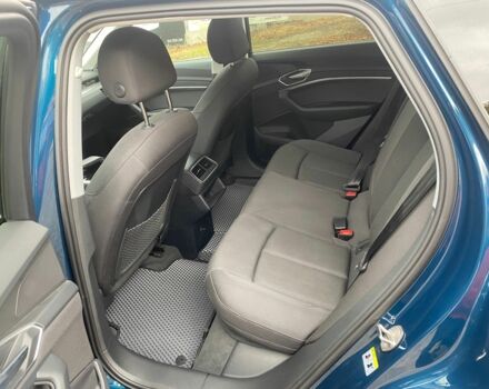 Синий Ауди Другая, объемом двигателя 0 л и пробегом 33 тыс. км за 30800 $, фото 15 на Automoto.ua