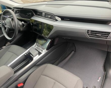 Синий Ауди Другая, объемом двигателя 0 л и пробегом 33 тыс. км за 30800 $, фото 14 на Automoto.ua