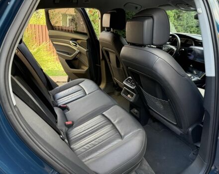 Синий Ауди Другая, объемом двигателя 0 л и пробегом 118 тыс. км за 29000 $, фото 7 на Automoto.ua