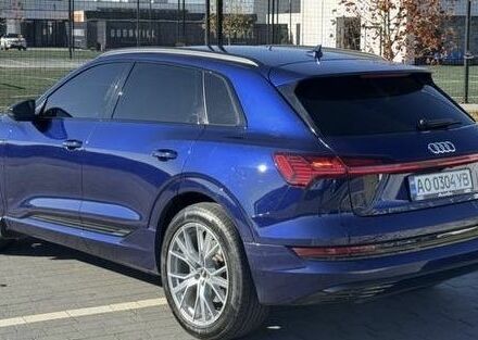 Синий Ауди Другая, объемом двигателя 0 л и пробегом 135 тыс. км за 25700 $, фото 4 на Automoto.ua