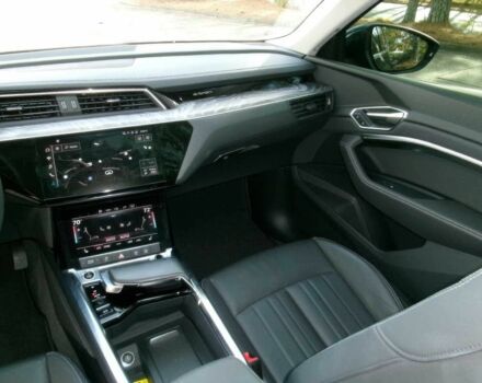 Синій Ауді Інша, об'ємом двигуна 0 л та пробігом 22 тис. км за 25800 $, фото 7 на Automoto.ua