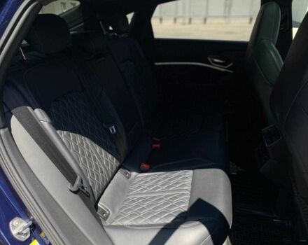 Синій Ауді Інша, об'ємом двигуна 0 л та пробігом 72 тис. км за 42390 $, фото 13 на Automoto.ua