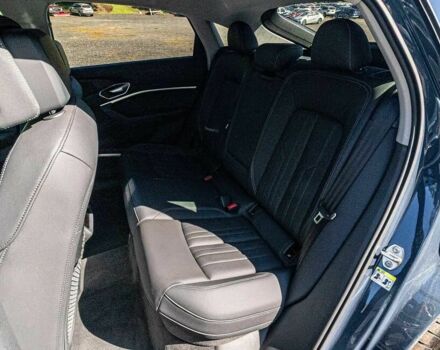 Синий Ауди Другая, объемом двигателя 0 л и пробегом 21 тыс. км за 19000 $, фото 10 на Automoto.ua