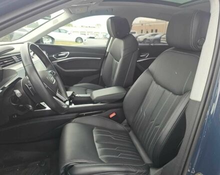 Синій Ауді Інша, об'ємом двигуна 0 л та пробігом 10 тис. км за 18000 $, фото 8 на Automoto.ua