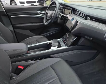 Синий Ауди Другая, объемом двигателя 0 л и пробегом 28 тыс. км за 23900 $, фото 6 на Automoto.ua