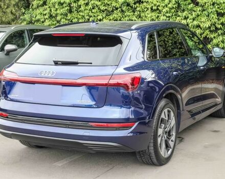 Синій Ауді Інша, об'ємом двигуна 0 л та пробігом 22 тис. км за 30000 $, фото 3 на Automoto.ua