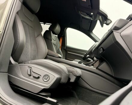 Зеленый Ауди Другая, объемом двигателя 0 л и пробегом 104 тыс. км за 39700 $, фото 14 на Automoto.ua