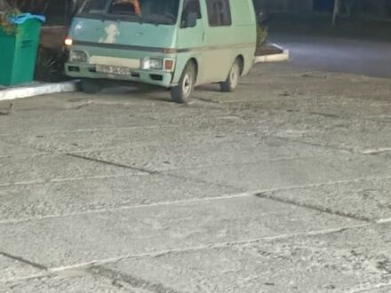 Зелений Ауді Інша, об'ємом двигуна 2 л та пробігом 25 тис. км за 700 $, фото 1 на Automoto.ua