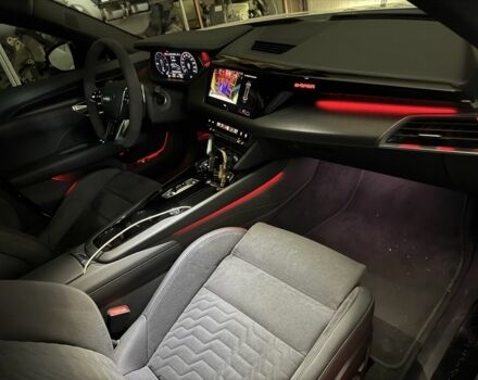 Белый Ауди E-Tron, объемом двигателя 0 л и пробегом 200 тыс. км за 65500 $, фото 13 на Automoto.ua