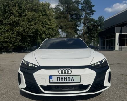 Белый Ауди E-Tron, объемом двигателя 0 л и пробегом 200 тыс. км за 65500 $, фото 1 на Automoto.ua