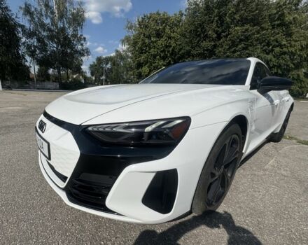Белый Ауди E-Tron, объемом двигателя 0 л и пробегом 200 тыс. км за 65500 $, фото 4 на Automoto.ua