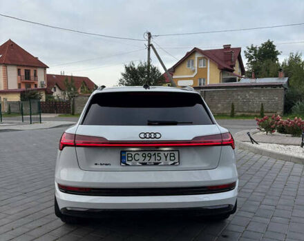 Белый Ауди E-Tron, объемом двигателя 0 л и пробегом 59 тыс. км за 32499 $, фото 5 на Automoto.ua