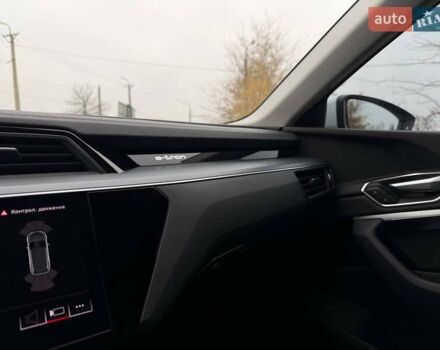 Белый Ауди E-Tron, объемом двигателя 0 л и пробегом 87 тыс. км за 28000 $, фото 70 на Automoto.ua