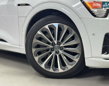 Білий Ауді E-Tron, об'ємом двигуна 0 л та пробігом 36 тис. км за 35000 $, фото 31 на Automoto.ua