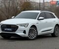 Белый Ауди E-Tron, объемом двигателя 0 л и пробегом 87 тыс. км за 28000 $, фото 1 на Automoto.ua