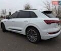 Белый Ауди E-Tron, объемом двигателя 0 л и пробегом 87 тыс. км за 28000 $, фото 32 на Automoto.ua