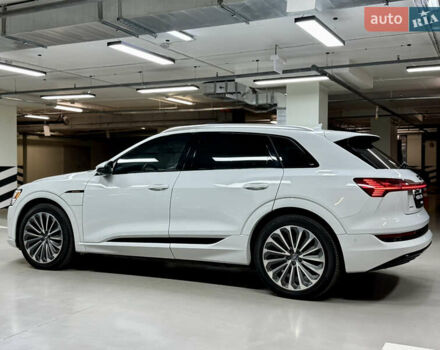 Білий Ауді E-Tron, об'ємом двигуна 0 л та пробігом 36 тис. км за 35000 $, фото 22 на Automoto.ua