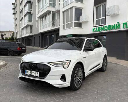 Белый Ауди E-Tron, объемом двигателя 0 л и пробегом 59 тыс. км за 32499 $, фото 12 на Automoto.ua