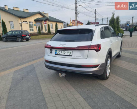 Білий Ауді E-Tron, об'ємом двигуна 0 л та пробігом 184 тис. км за 34500 $, фото 14 на Automoto.ua