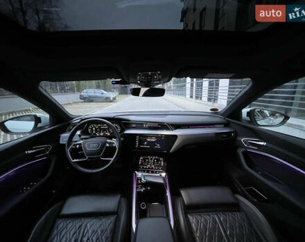 Білий Ауді E-Tron, об'ємом двигуна 0 л та пробігом 83 тис. км за 35000 $, фото 29 на Automoto.ua