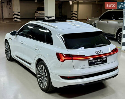 Білий Ауді E-Tron, об'ємом двигуна 0 л та пробігом 36 тис. км за 35000 $, фото 27 на Automoto.ua