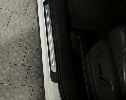 Білий Ауді E-Tron, об'ємом двигуна 0 л та пробігом 130 тис. км за 31900 $, фото 25 на Automoto.ua