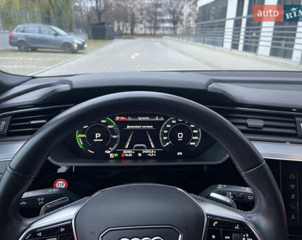 Білий Ауді E-Tron, об'ємом двигуна 0 л та пробігом 83 тис. км за 35000 $, фото 21 на Automoto.ua