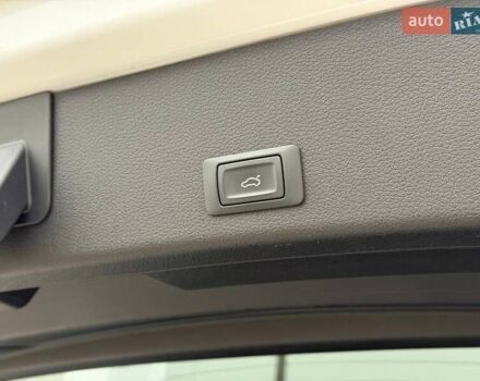 Белый Ауди E-Tron, объемом двигателя 0 л и пробегом 87 тыс. км за 28000 $, фото 35 на Automoto.ua